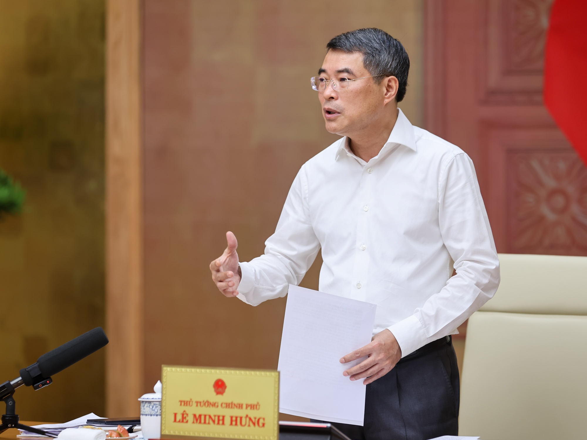 Nghien cuu phat hanh trai phieu Chinh phu de hut von ngoai cho ha tang hinh anh