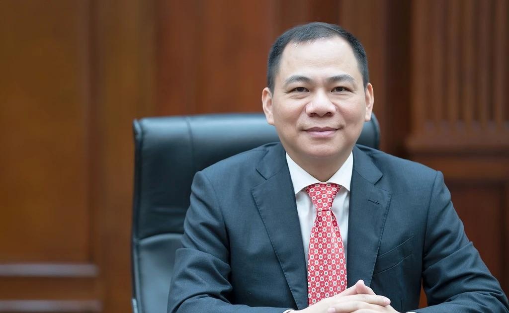 Ong Pham Nhat Vuong giau chua tung co hinh anh