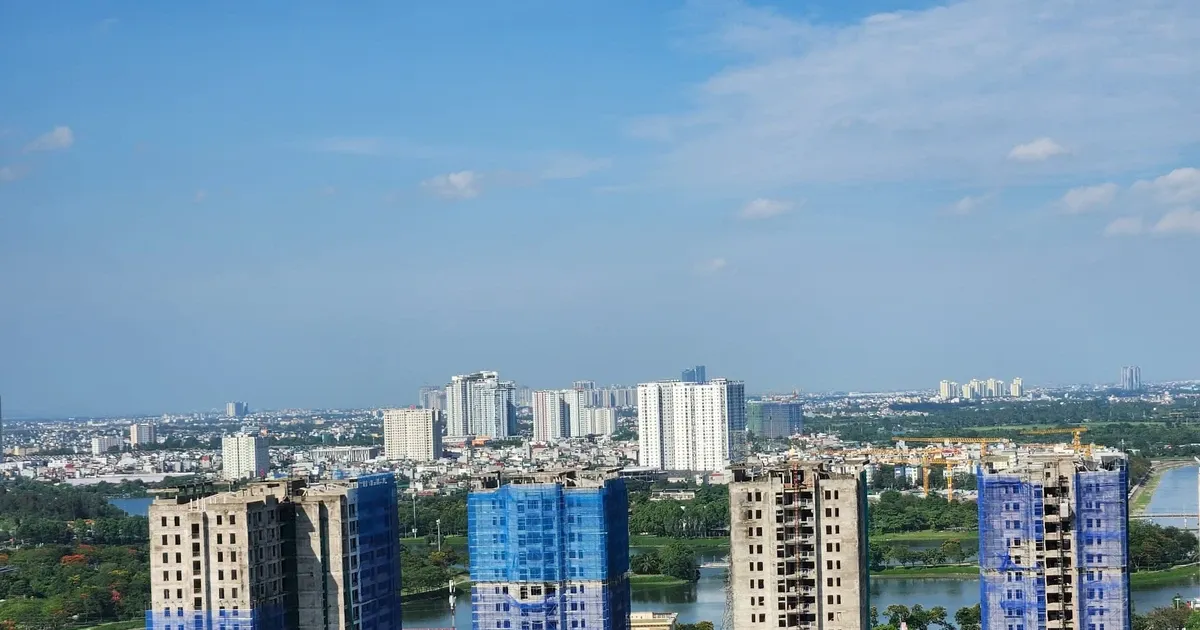 Muon 'ha nhiet' gia chung cu phai go cung luc nhieu 'nut that' hinh anh
