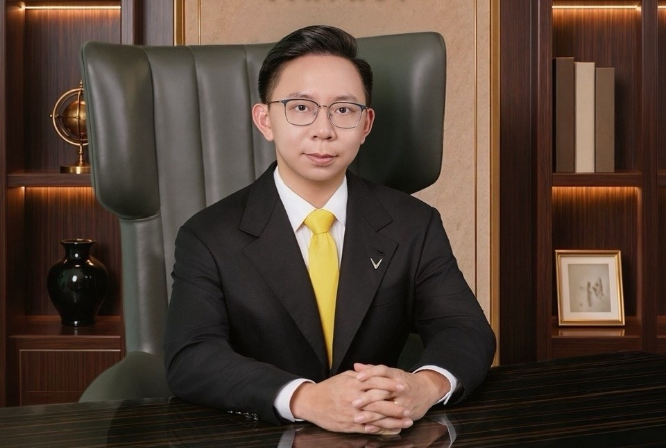 Con trai ong Pham Nhat Vuong lam Chu tich VinFast hinh anh