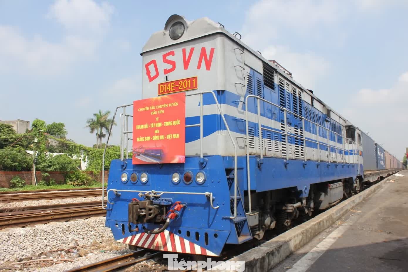 tau anh 1