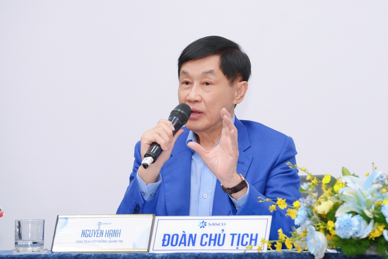 Ong Jonathan Hanh Nguyen tiet lo ke hoach cua Sasco o Long Thanh hinh anh