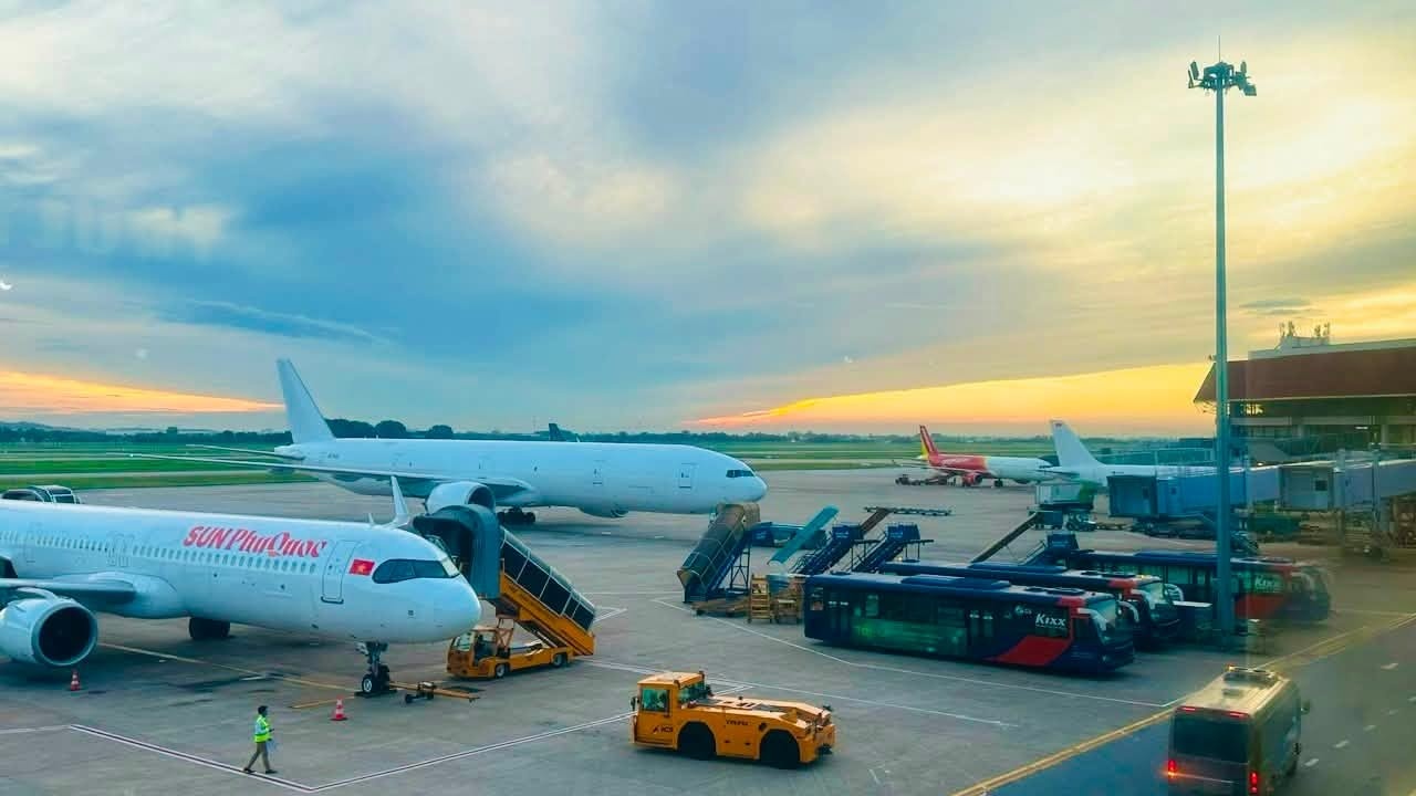 Sân bay Nội Bài báo tin vui