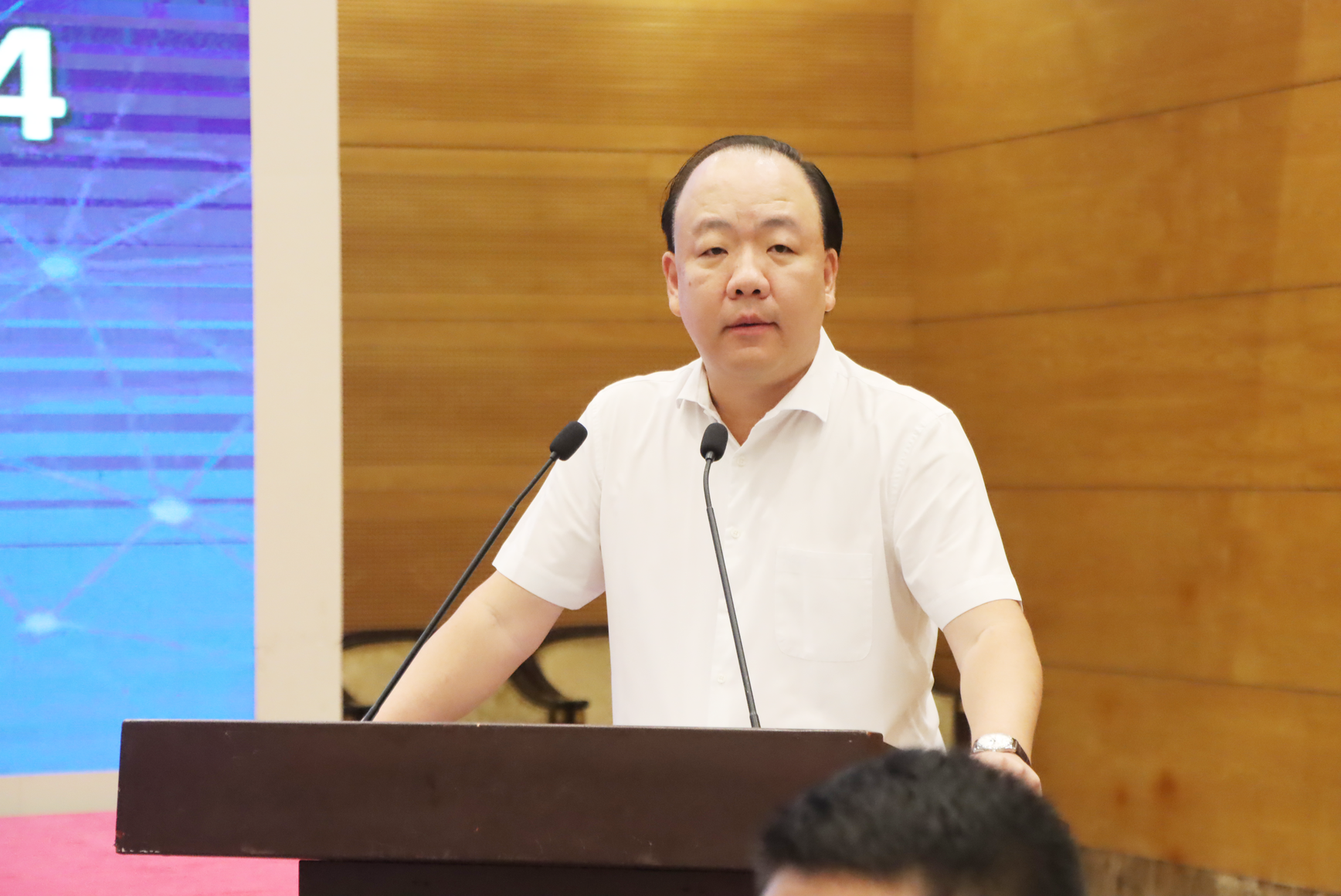 xăng dầu  ảnh 1