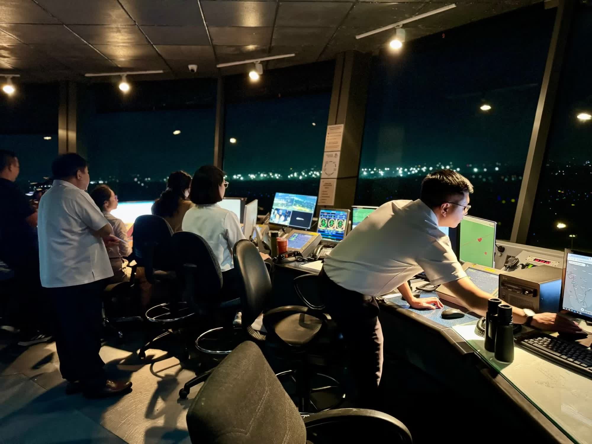 UAV xâm nhập vùng cấm bay Tân Sơn Nhất: Thiệt hại 38-55 tỷ đồng