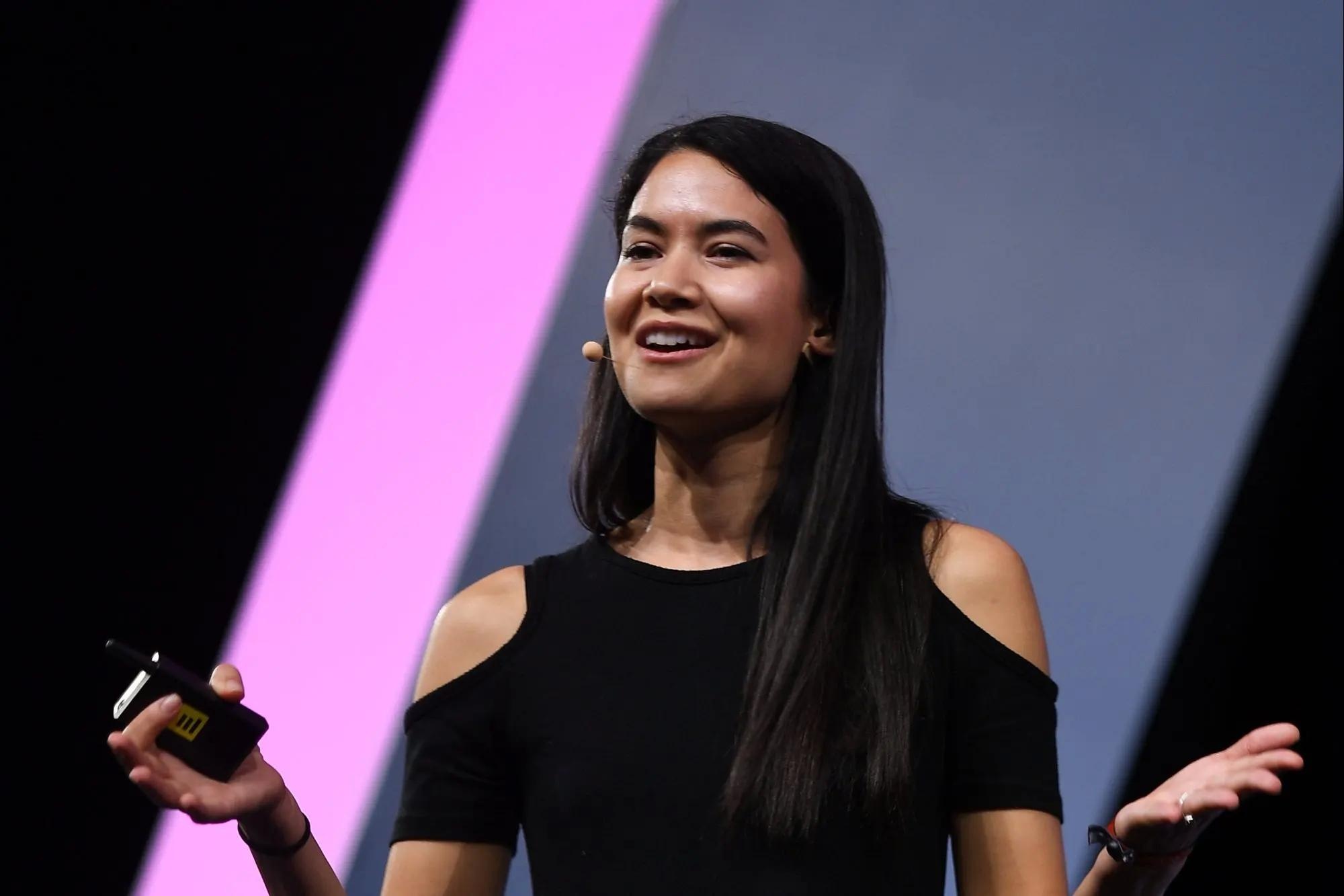 CEO Canva say mê cuốn sách về nghệ thuật tạo ra những khoảnh khắc