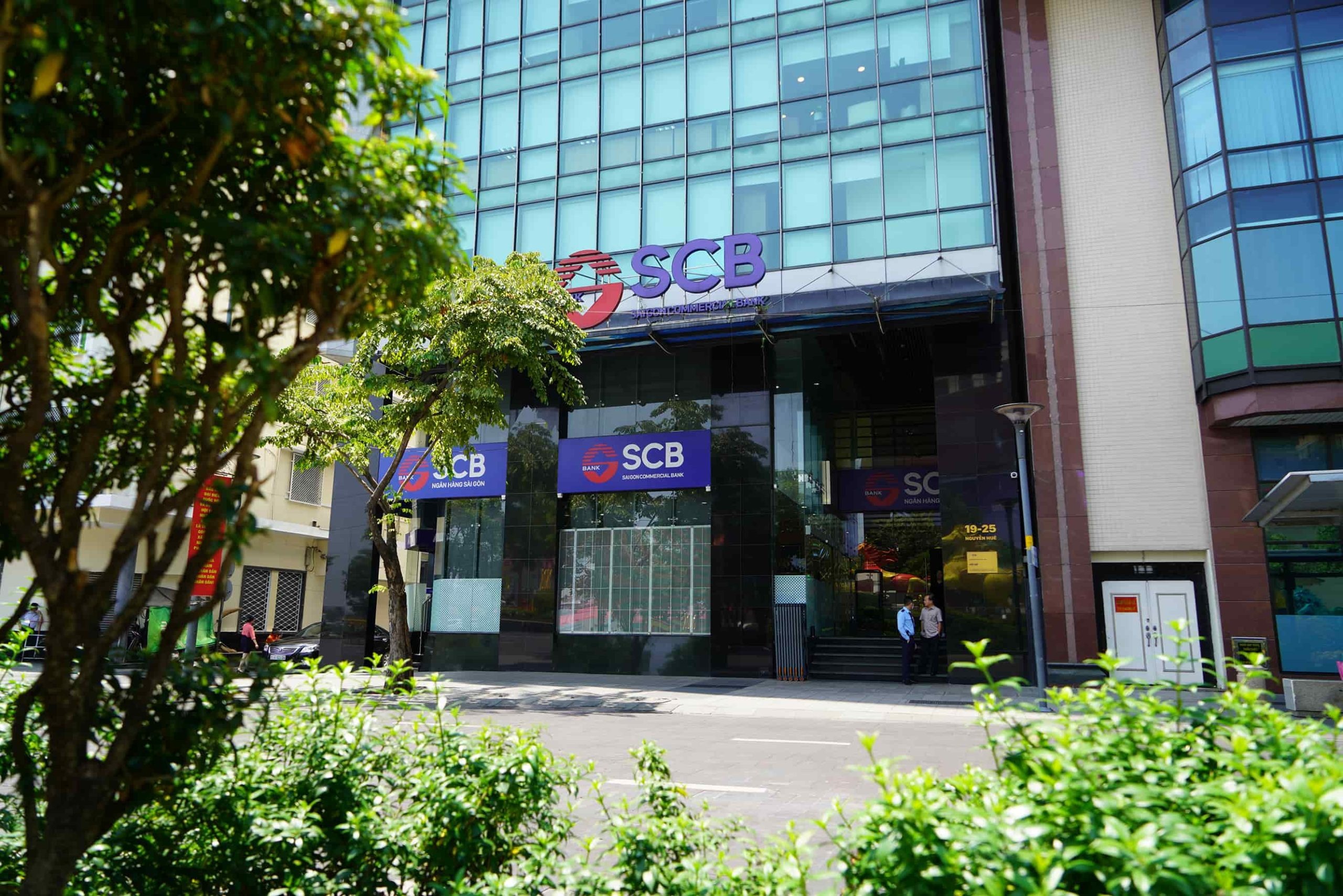 SCB đóng cửa thêm 13 chi nhánh trong tháng 8