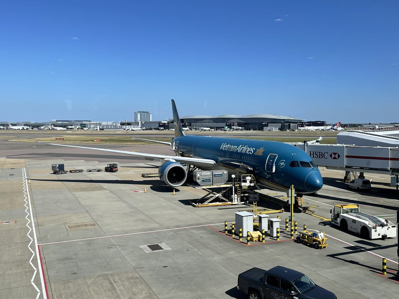 Vietnam Airlines đổi lịch bay giữa TP.HCM và London vì sự cố không lưu