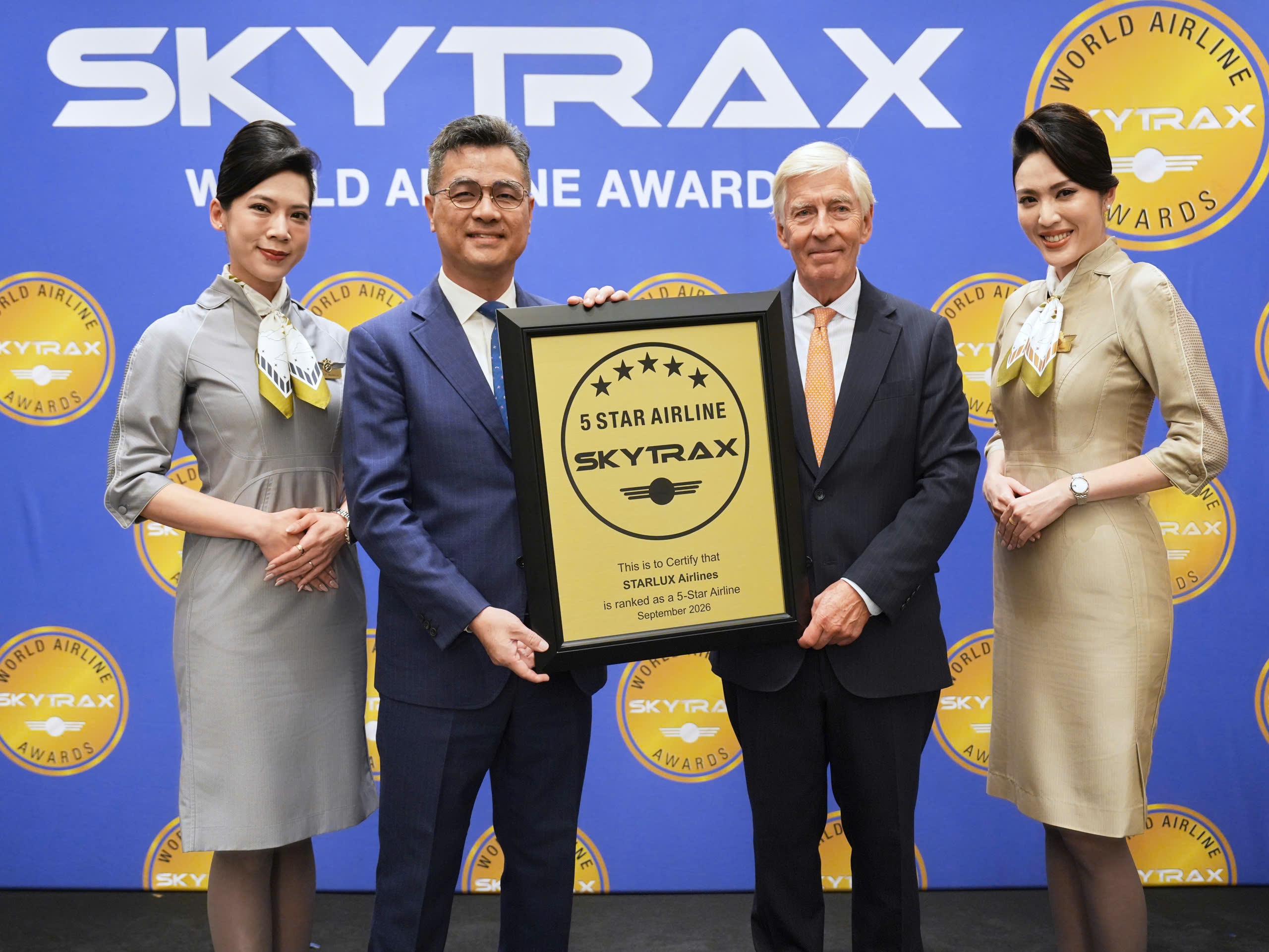 STARLUX hai năm liền đạt chứng nhận hãng hàng không 5 sao Skytrax