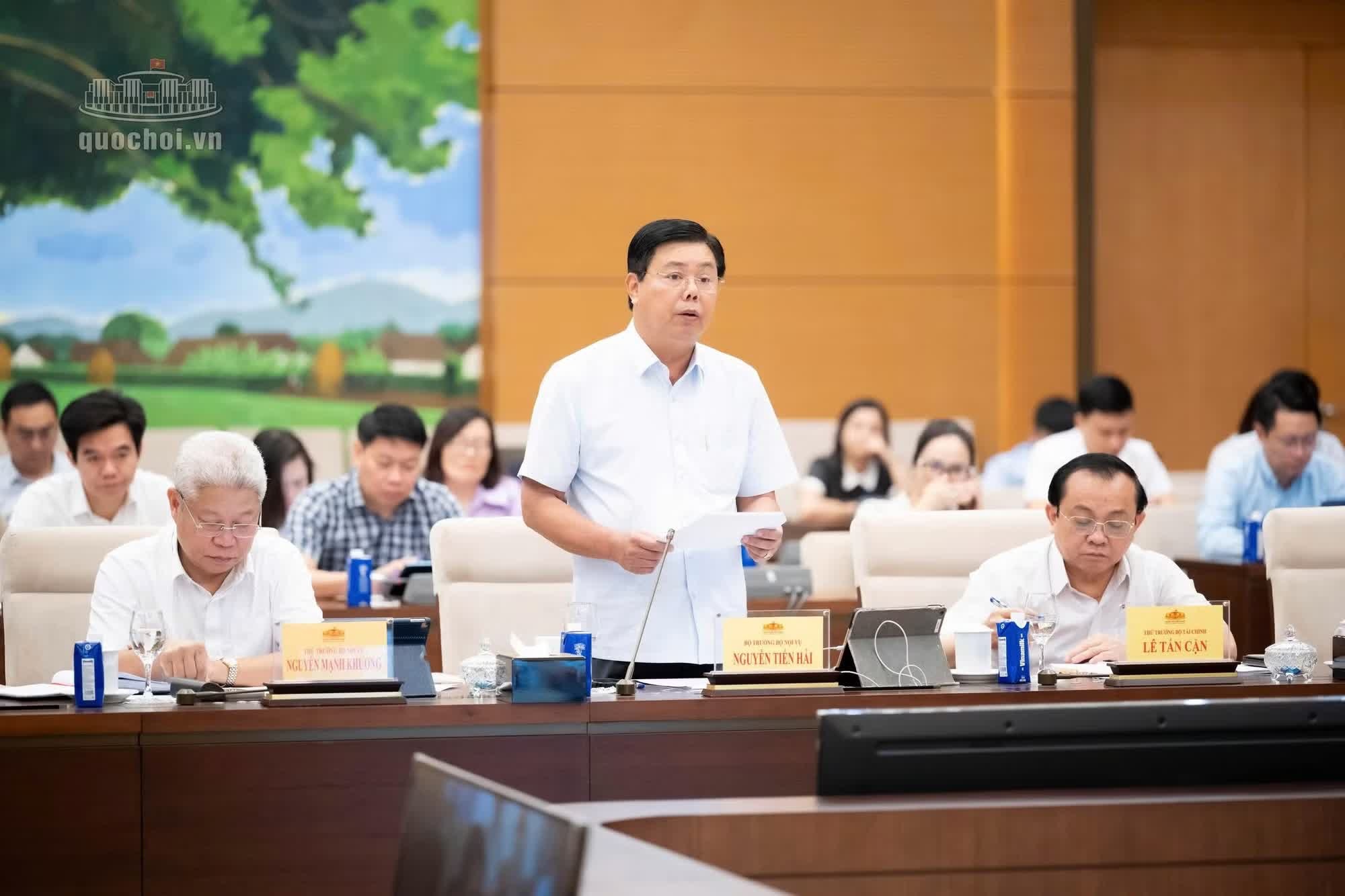 t&agrave;i xế c&ocirc;ng nghệ ảnh 1