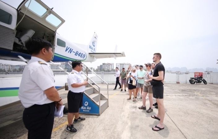 Bay thủy phi cơ. ảnh 1 Bay thuy phi co. anh 1