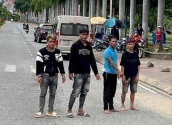 15 doi tuong duoi danh nam thanh nien den chet hinh anh