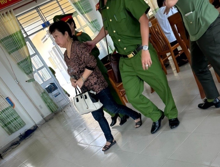 Bắt giam,  thủ tục đầu tư,  nghiệm thu khống. ảnh 2 Bat giam,  thu tuc dau tu,  nghiem thu khong. anh 2
