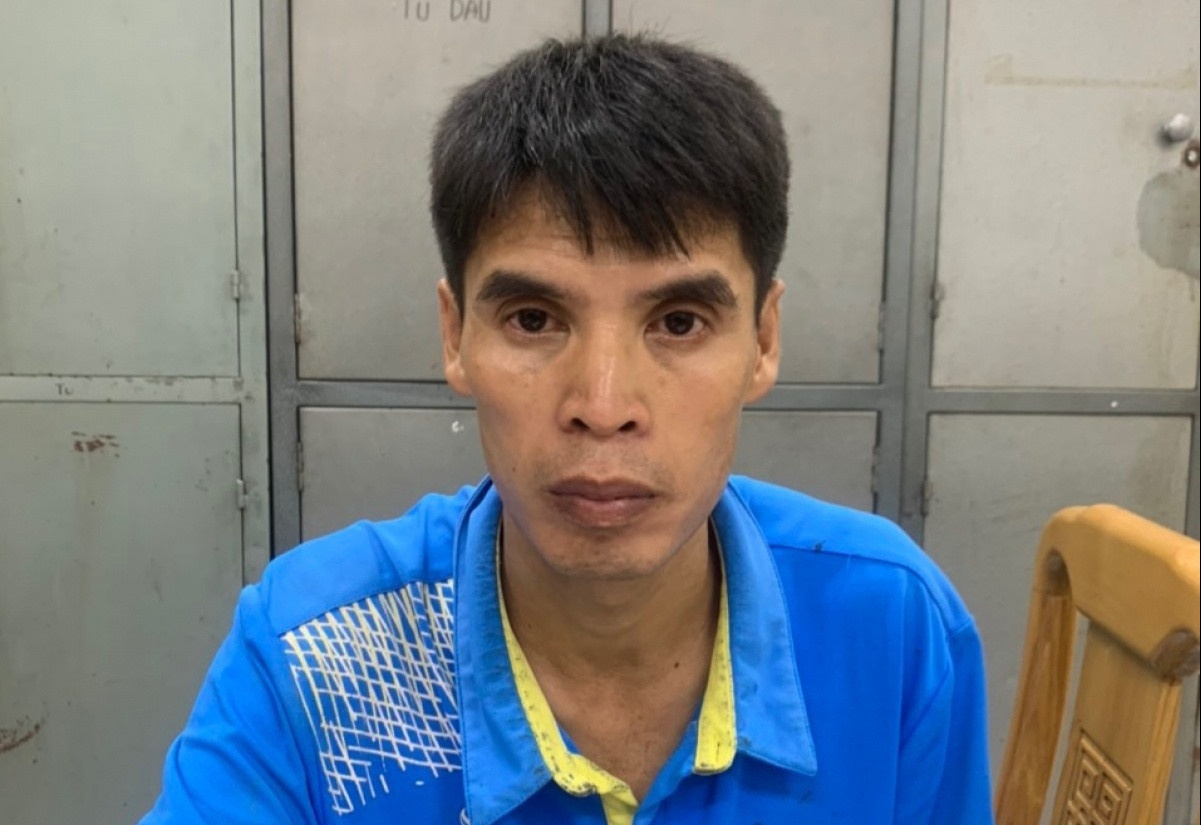 Di doi no, nguoi phu nu bi dam tu vong hinh anh