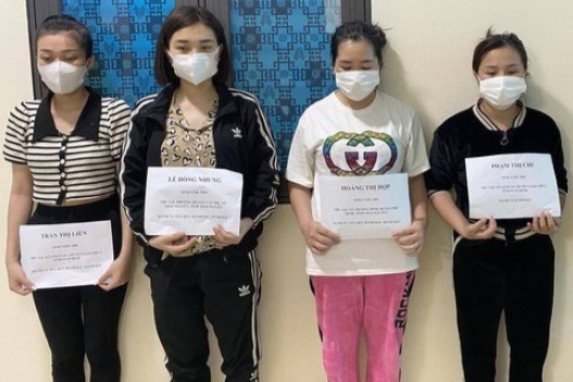 Ba trum va 5 nu dan em dieu hanh duong day danh bac 3.600 ty dong hinh anh