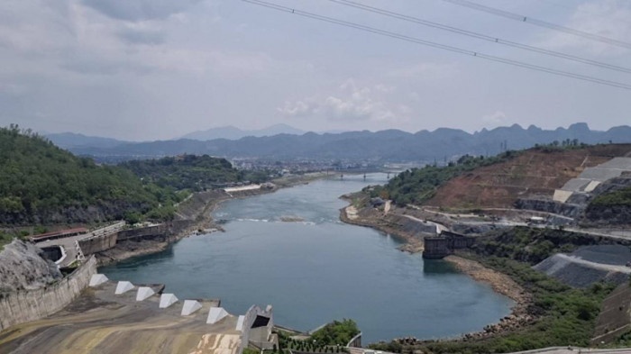 Muc nuoc o Thuy dien Hoa Binh van thap sau nhieu tran mua lon hinh anh