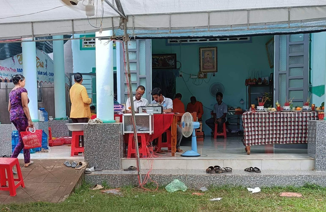 3 nam sinh tu vong khi di tam ho hinh anh