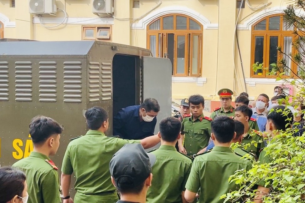 Vi pham,  boi thuong. anh 1