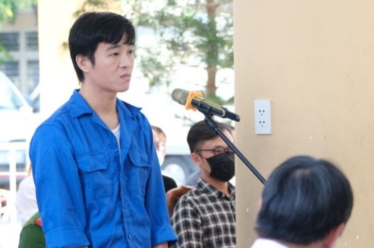Linh 20 nam tu vi cuop ngan hang de chung minh nang luc tai chinh hinh anh