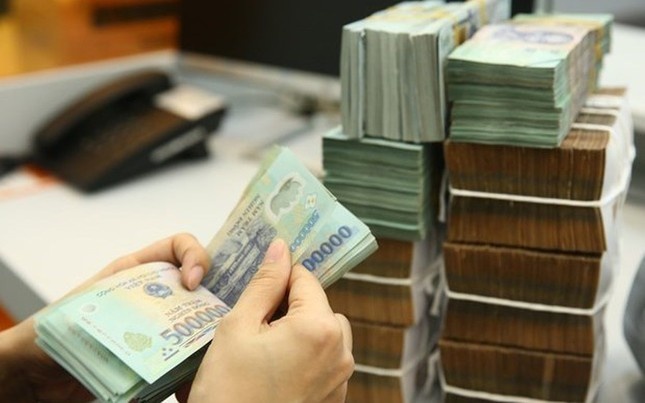 Quoc hoi yeu cau bao cao lo trinh cai cach chinh sach tien luong hinh anh