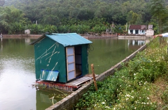 Ve nha ban choi, 2 hoc sinh bi chet duoi hinh anh