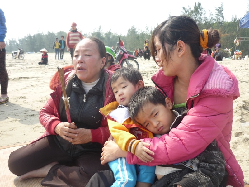 Tim thay thi the nguoi hung Pham Van Thoi hinh anh