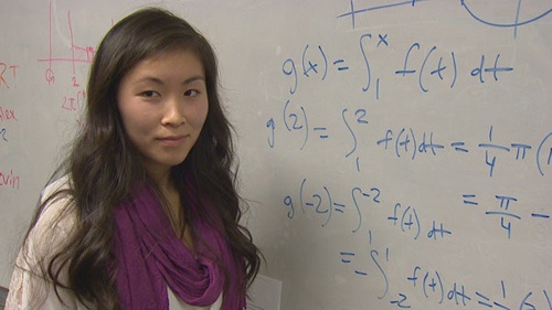 Nu sinh goc Viet co diem toan cao nhat the gioi hinh anh