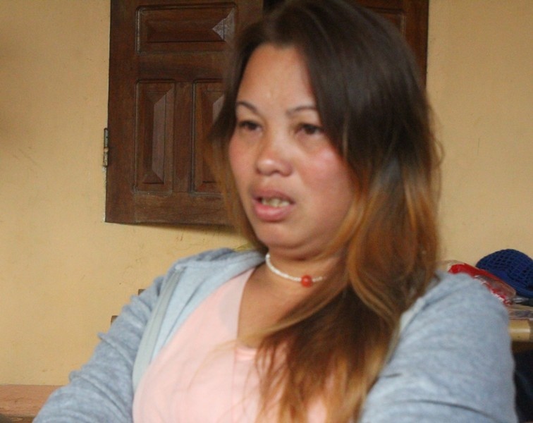 Luu lac 20 nam vi bi chong danh thuoc me ban sang Trung Quoc hinh anh