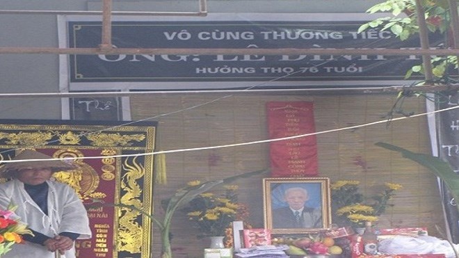 Cu ong 76 tuoi tu vong sau khi tiem thuoc bo hinh anh