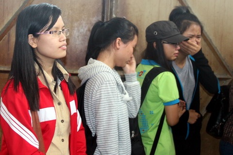 DH Bach khoa TP.HCM ho tro gia dinh sinh vien tu nan hinh anh