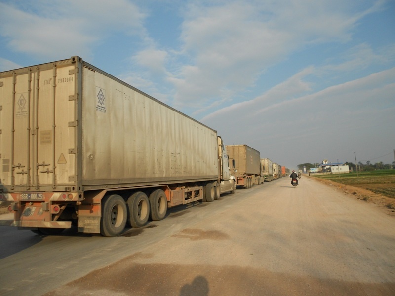 Giao thong Bac - Nam tac nghen hon 10km hinh anh