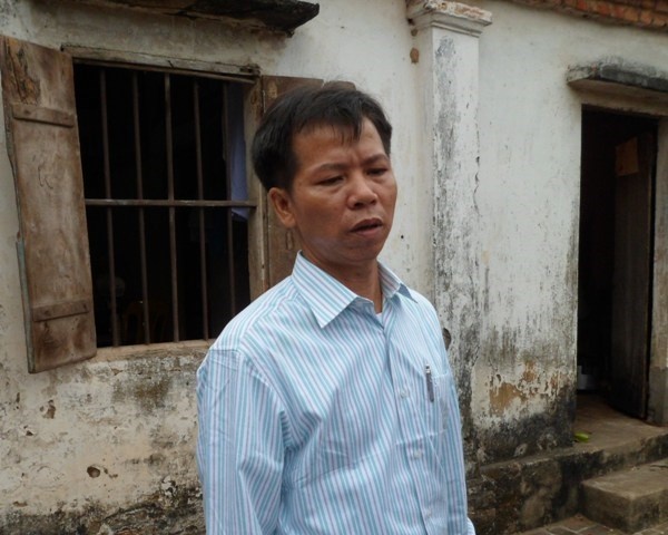 Bo Cong an moi ong Chan len UBND xa lam viec hinh anh