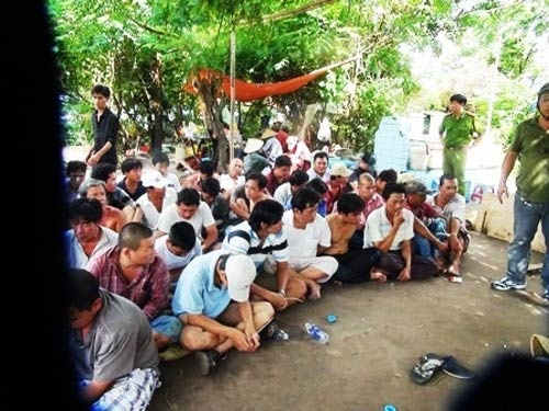 Danh sap truong ga ngay can Tet hinh anh