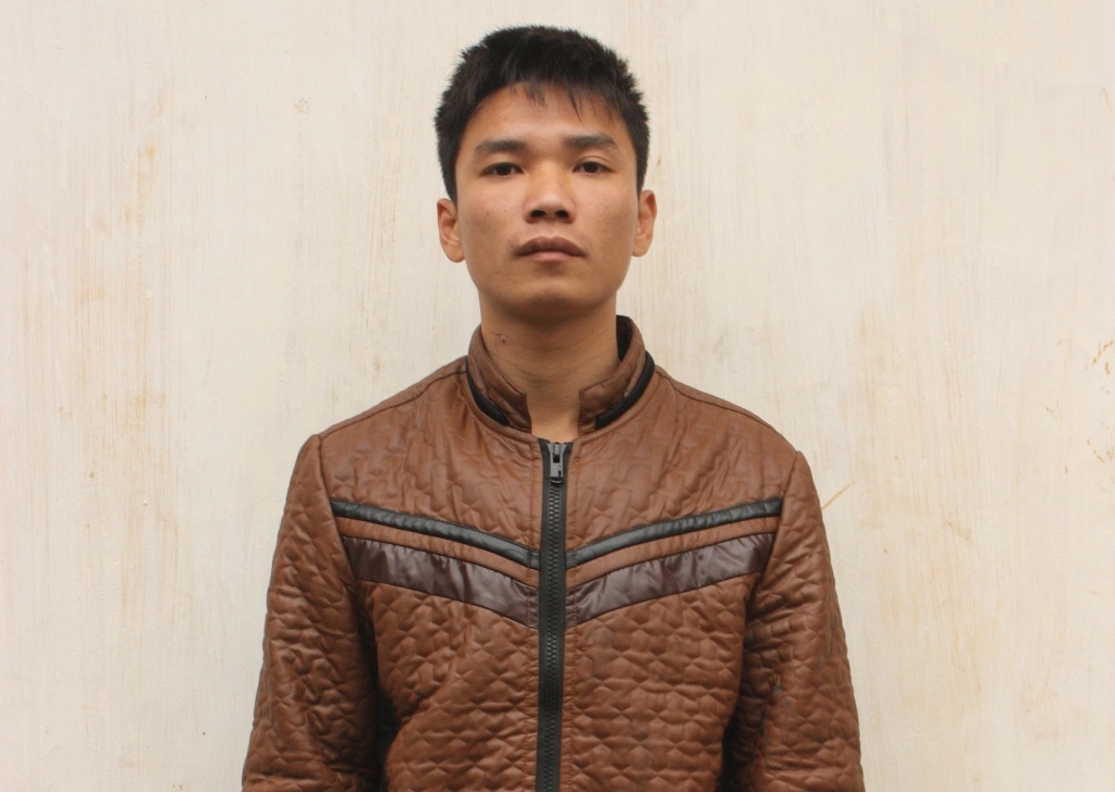 Gay roi o nha ban gai cu roi danh cong an nhap vien hinh anh