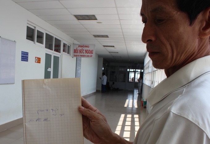 Nguyen nu kiem sat vien bi cat co, cat gan chan hinh anh