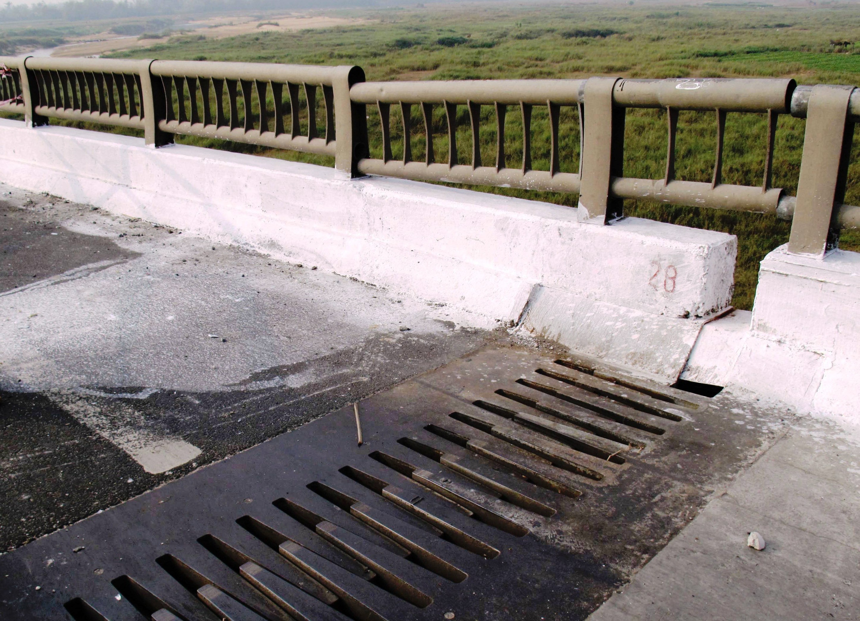 Cau Da Rang gap su co do 'ngay no ra, dem co lai' hinh anh