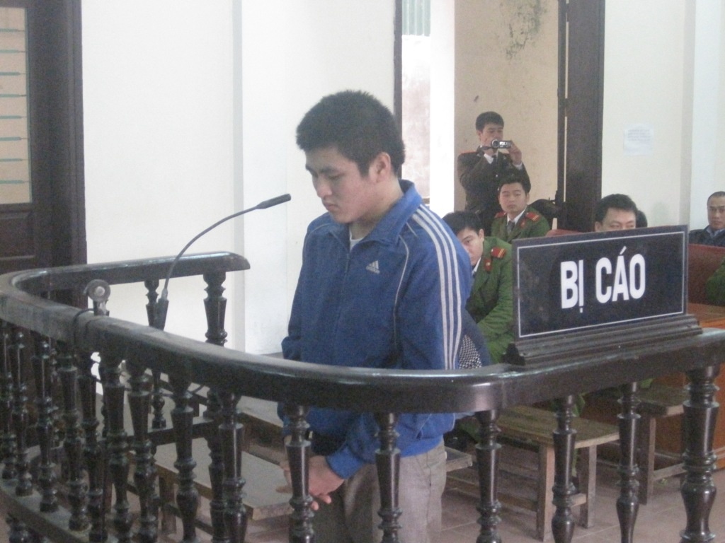 Tai xe taxi can chet dong nghiep hinh anh