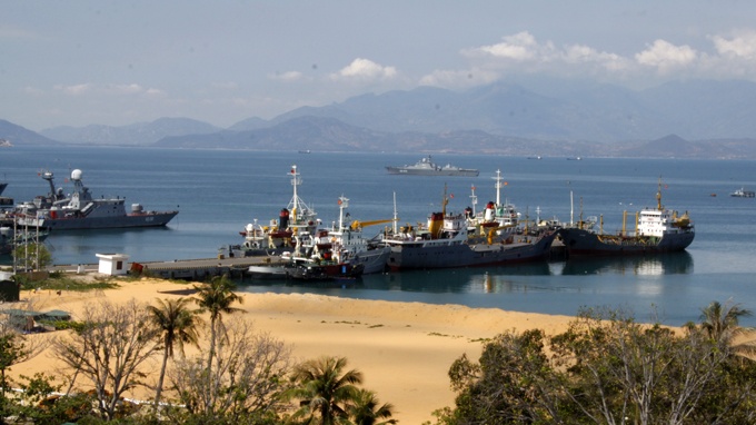 Một góc quân cảng Cam Ranh