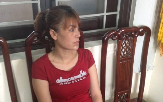 Thung mi tom chua 8 banh heroin hinh anh