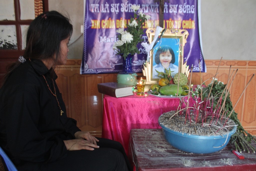 Trieu tap 3 thanh nien tong chet chau be 6 tuoi hinh anh