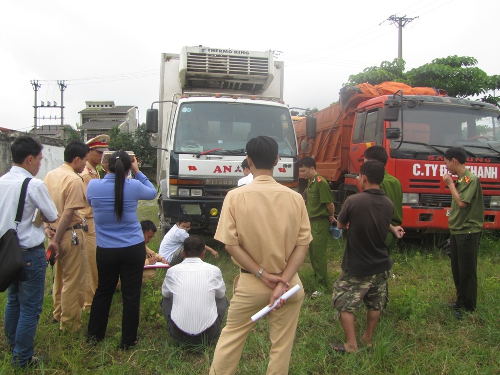 Gay tai nan chet nguoi roi bo tron sang tinh khac hinh anh