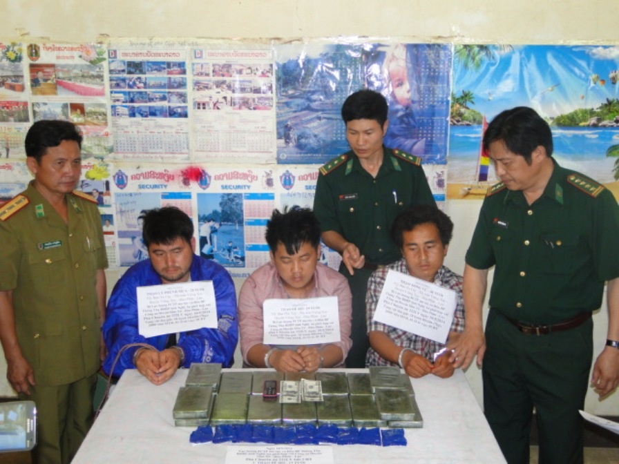 Một số người liên quan đến đường dây ma túy.