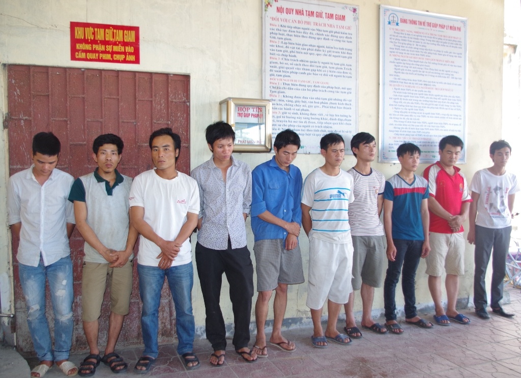 10 trong số 16 bị can vừa bị khởi tố trong vụ gây rối ở Hà Tĩnh.
