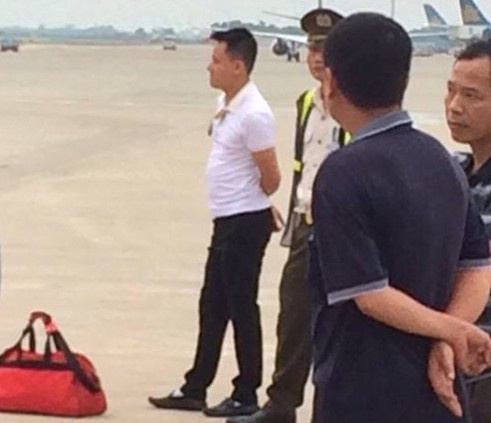 Khach doa dat bom may bay VietJet Air bi phat 4 trieu dong hinh anh