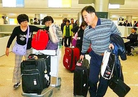 Du khach Trung Quoc huy tour hang loat hinh anh