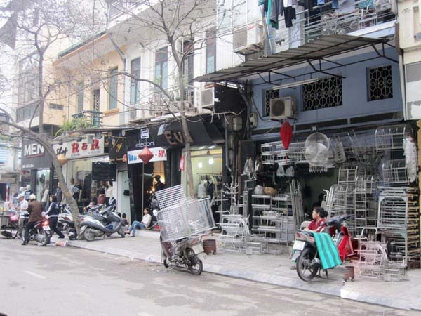 Hầu hết các gia đình đã chuyển sang các ngành nghề kinh doanh khác.