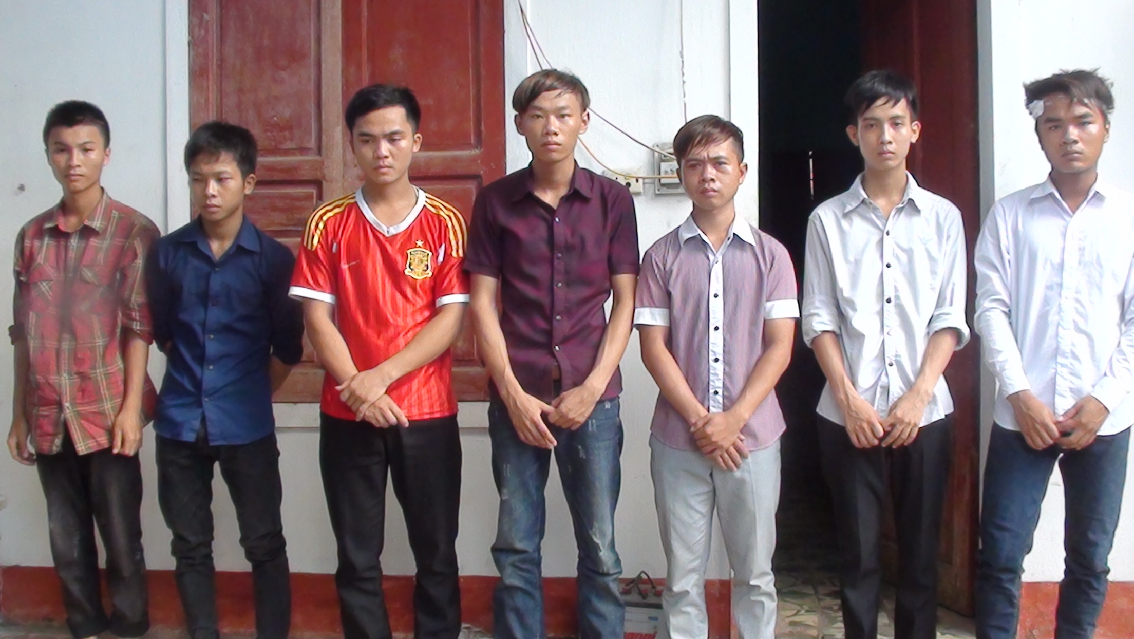7 thanh niên tham gia Chống người thi hành công vụ tại công an huyện Thanh Chương.