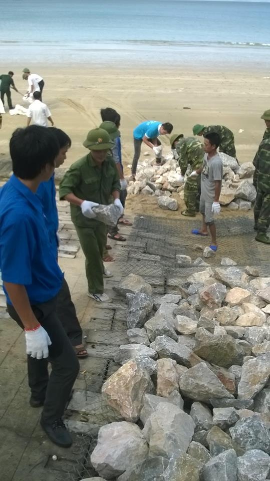 Tuổi trẻ Cô Tô tích cực tham gia phòng chống Cơn bão số 2