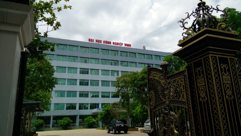 Trường Đại học Công nghiệp Vinh cũng có KTX cho SV, HS ở xa lưu trú.