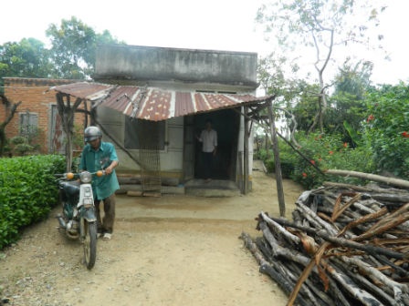 Ngôi nhà nhỏ của gia đình bố mẹ nuôi Xuyến hiện tại.